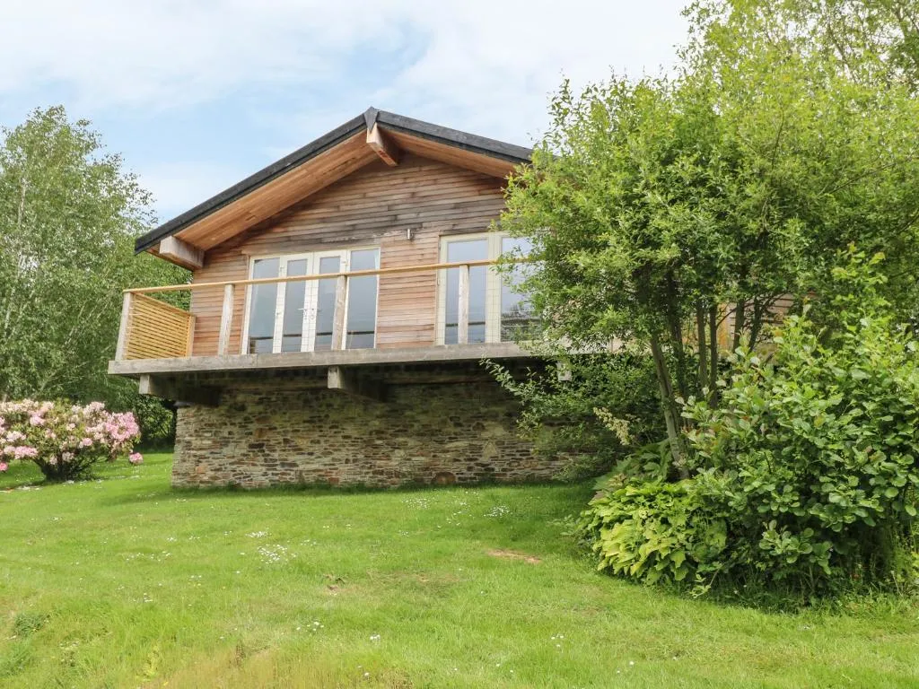 Image of 1 Lake View