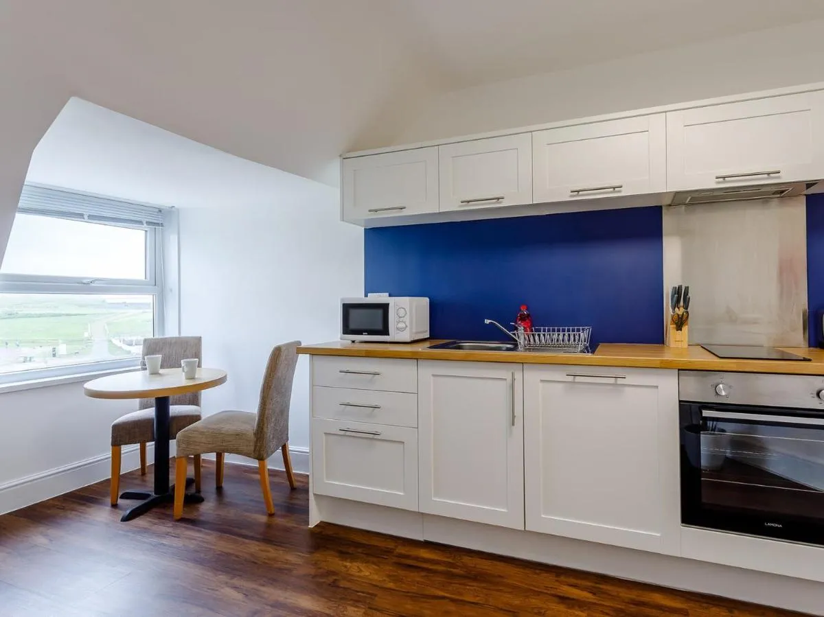 Image 3 of 3 Bed in Bude 78613
