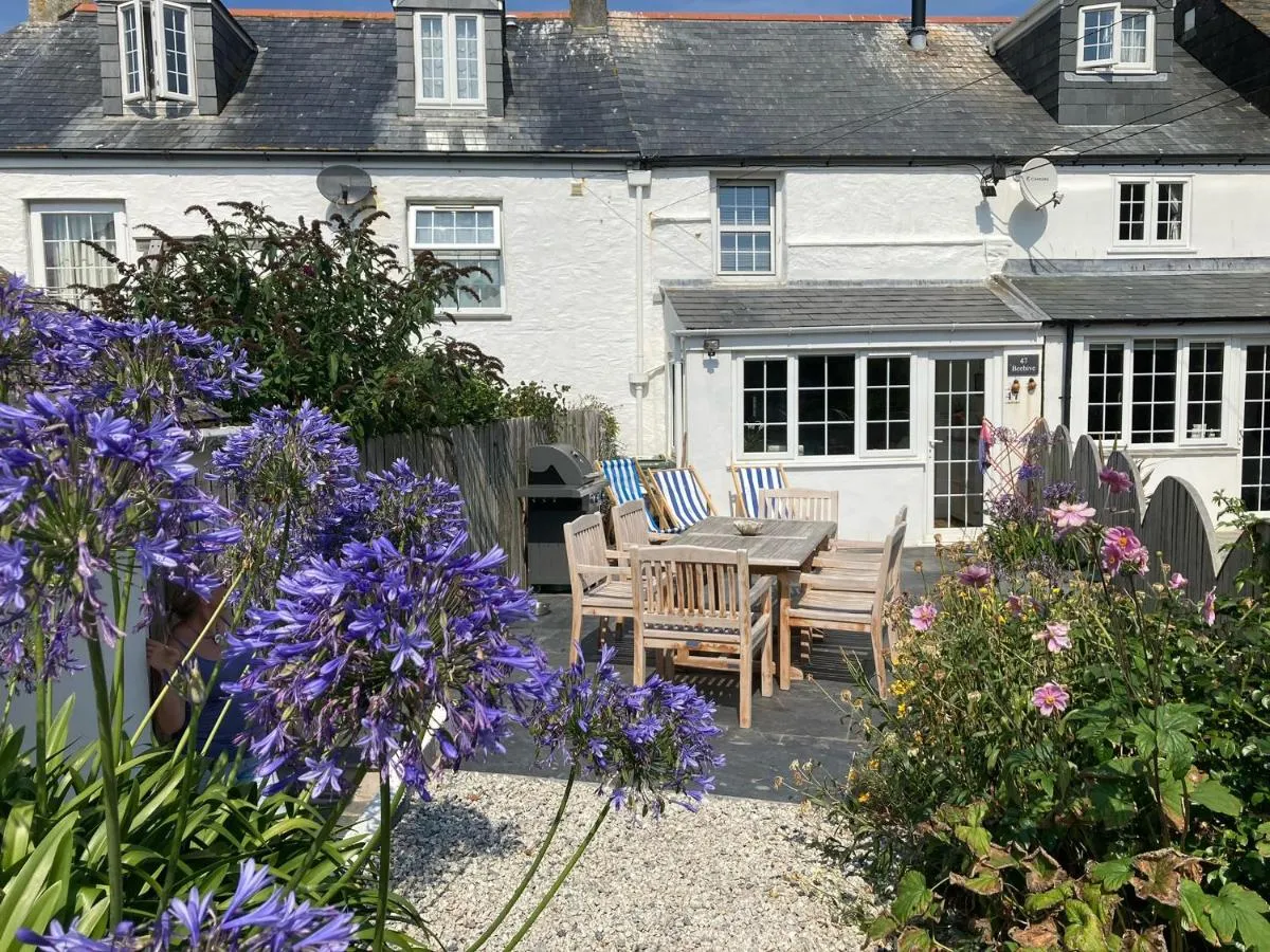 Image 4 of Beehive Cottage