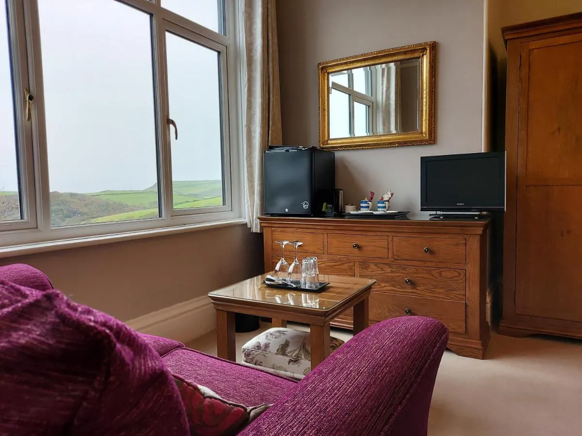 Image 3 of Boscastle House