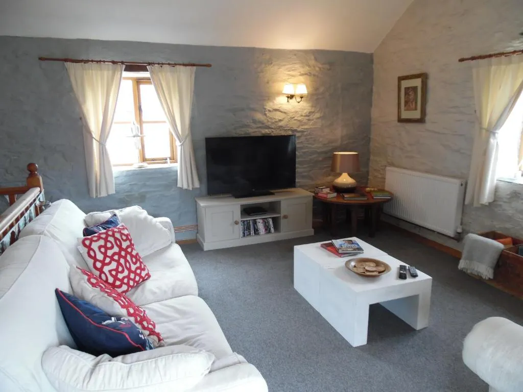 Image 4 of Brambles Cottage