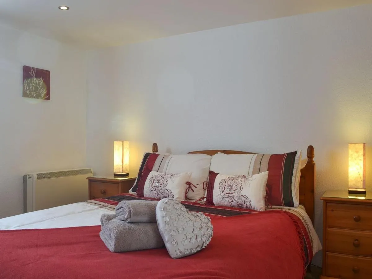Image 1 of Bridgend Cottage
