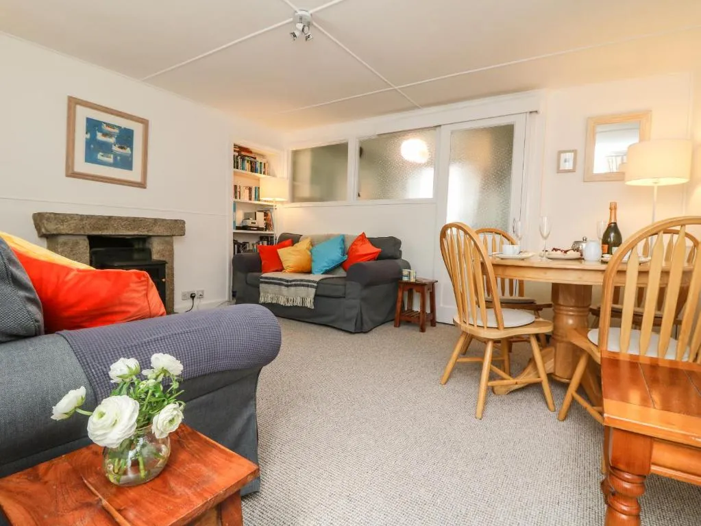 Image 5 of Calac Cottage