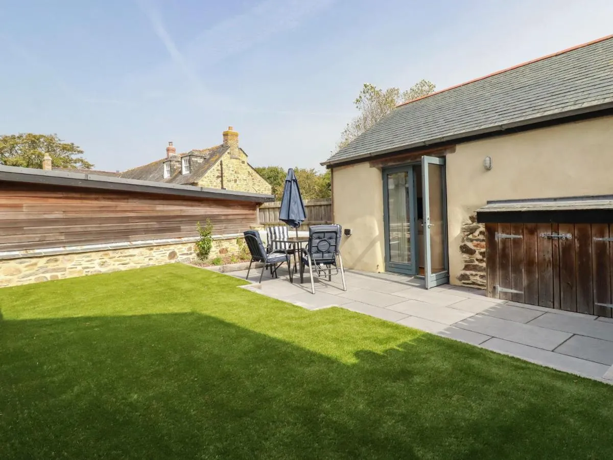 Image 5 of Carines Barns – Tre