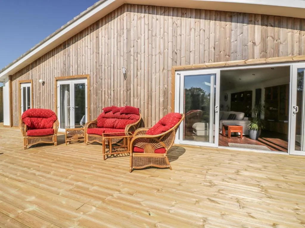 Image 3 of Chy Lagen Hos