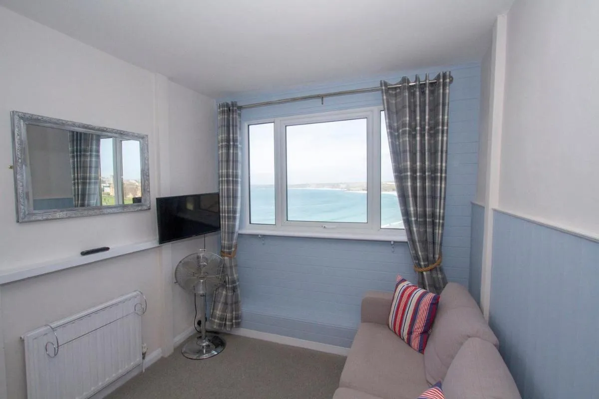 Image 4 of Cliff House