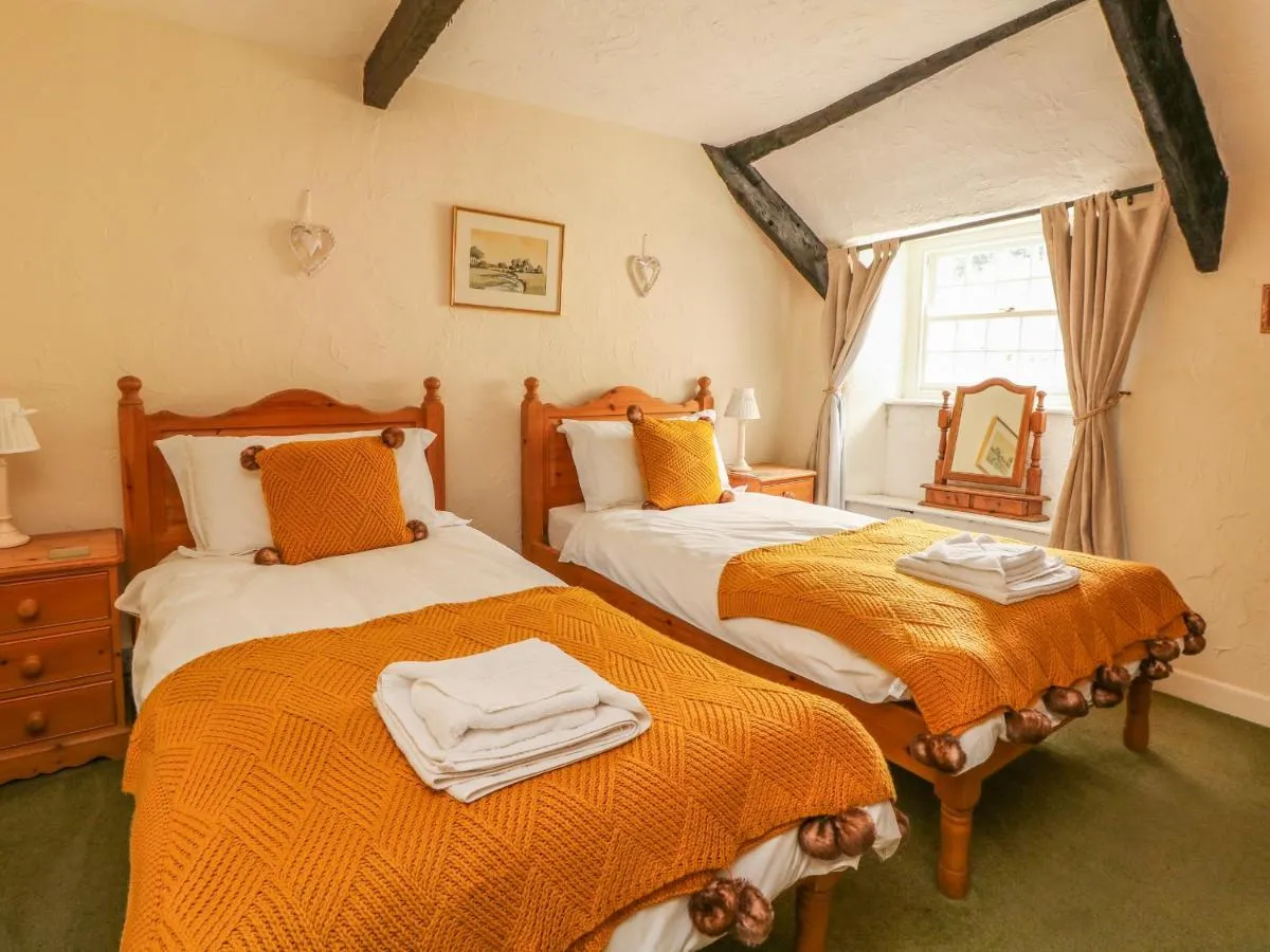 Image 1 of Cousham Cottage