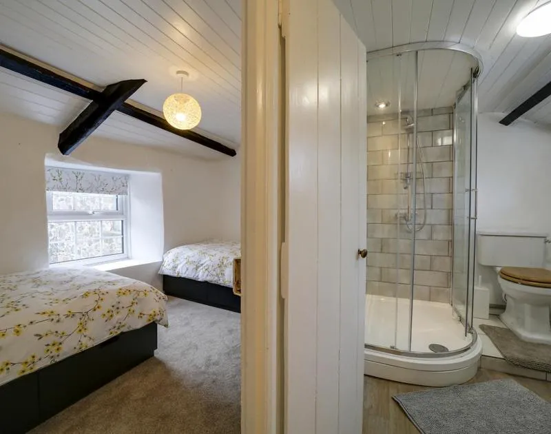 Image 2 of Dane Cottage