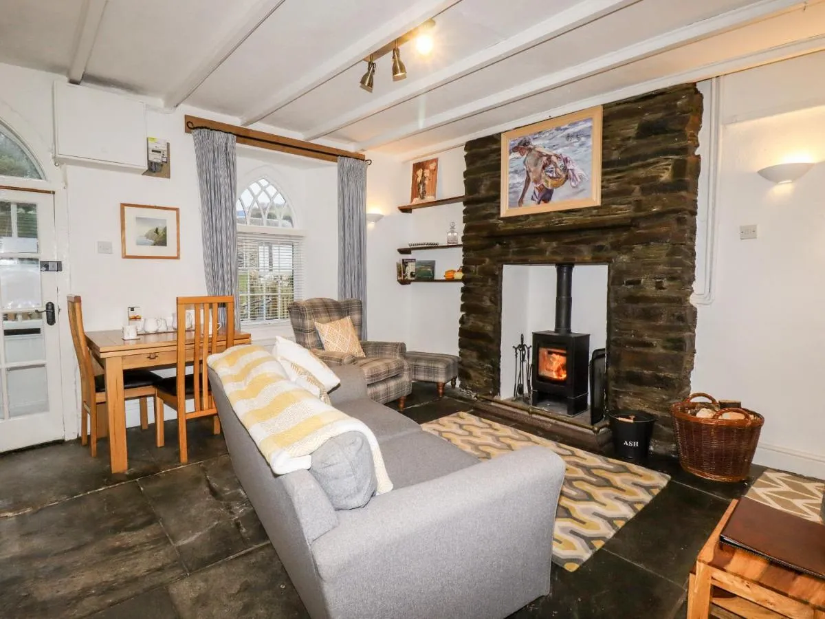 Image 3 of Destiny Cottage