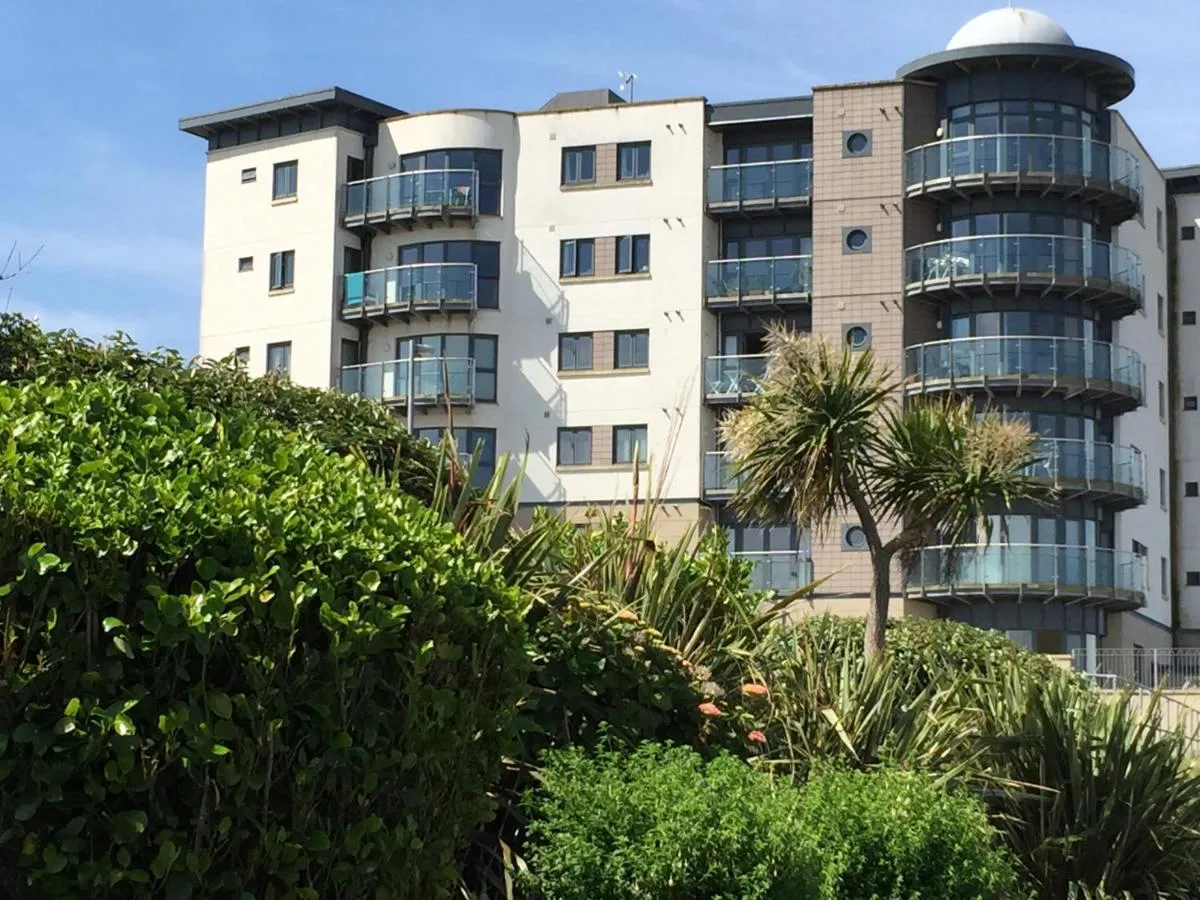 Image 6 of Dog-Friendly Super Apartment with Sea View & Pool