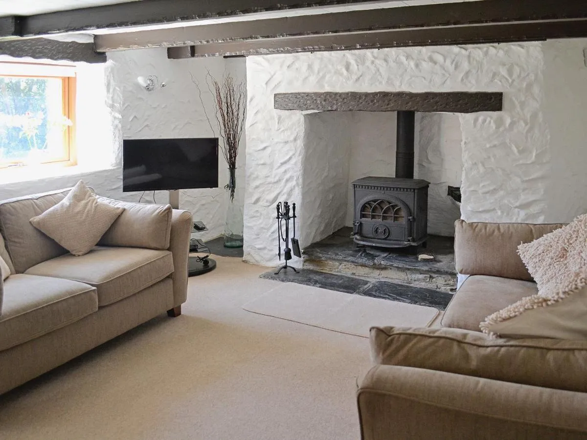 Image 4 of Dover Row Cottage