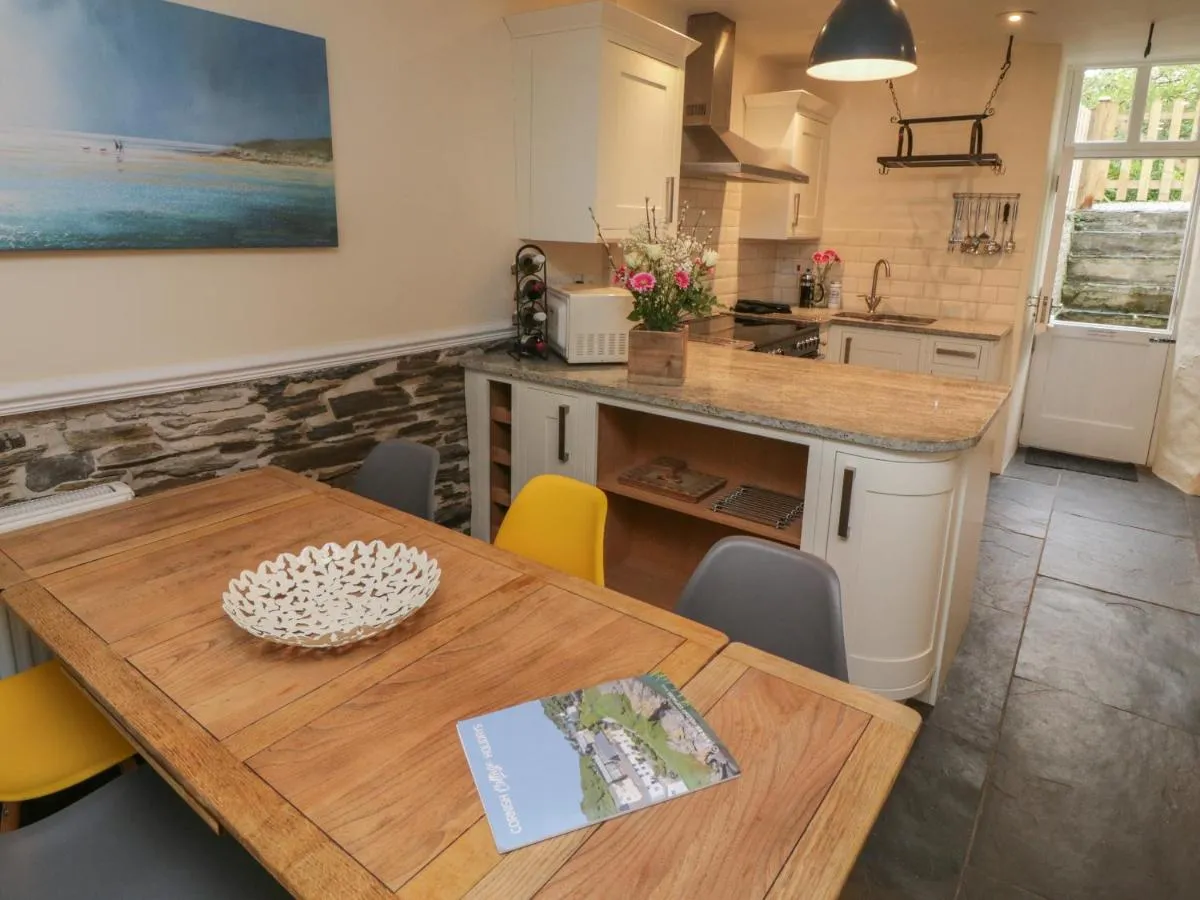 Image 3 of Fairfield Cottage