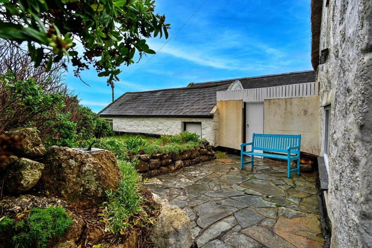 Image 5 of Finest Retreats – Lewcott