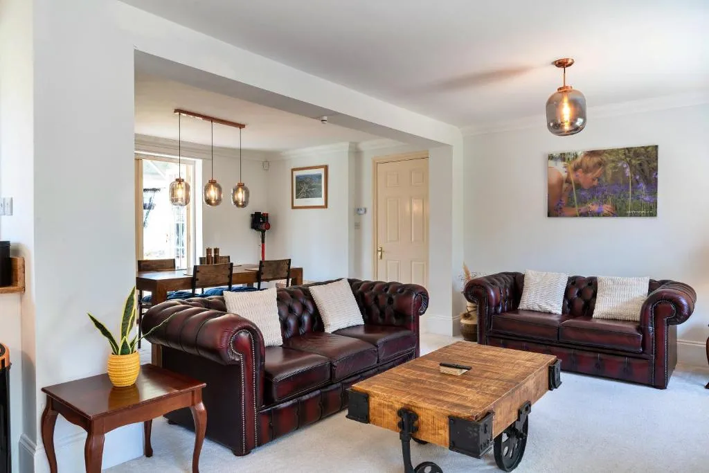 Image 1 of Finest Retreats – Nicely Tucked Away Cottage