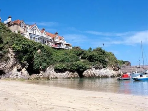 Image 1 of Harbour Hotel