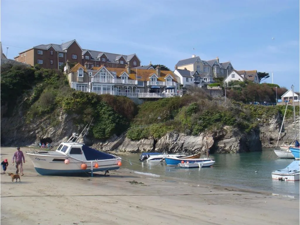 Image 4 of Harbour Hotel