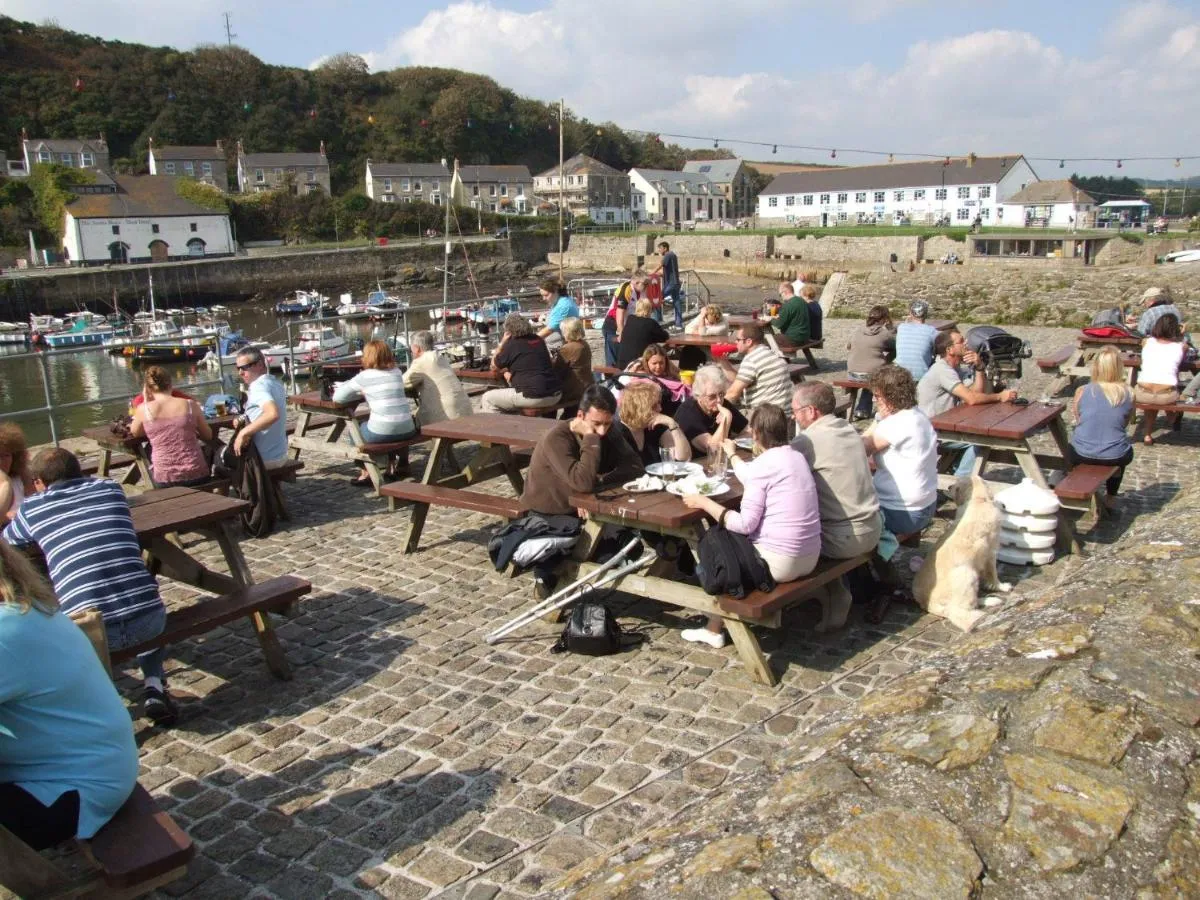 Image 5 of Harbour Inn