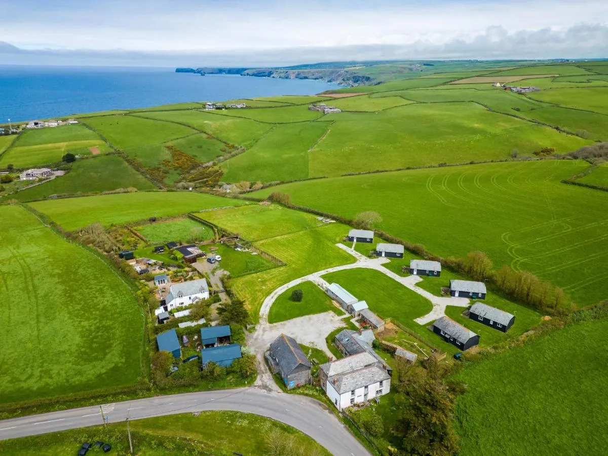 Image 5 of Harbour Lodge
