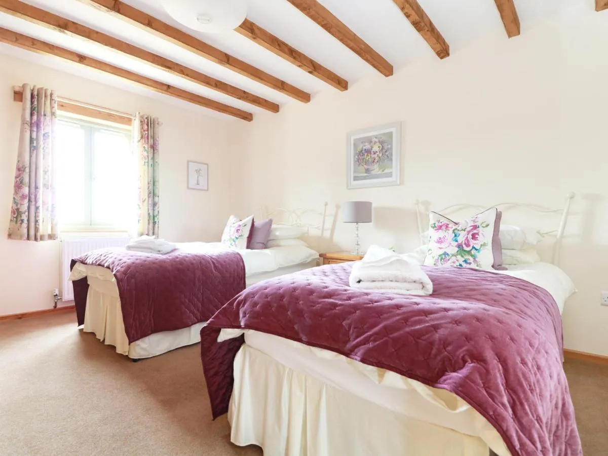 Image 1 of Hawthorn Cottage