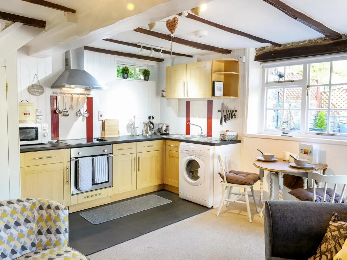 Image 3 of Hele Stone Cottage