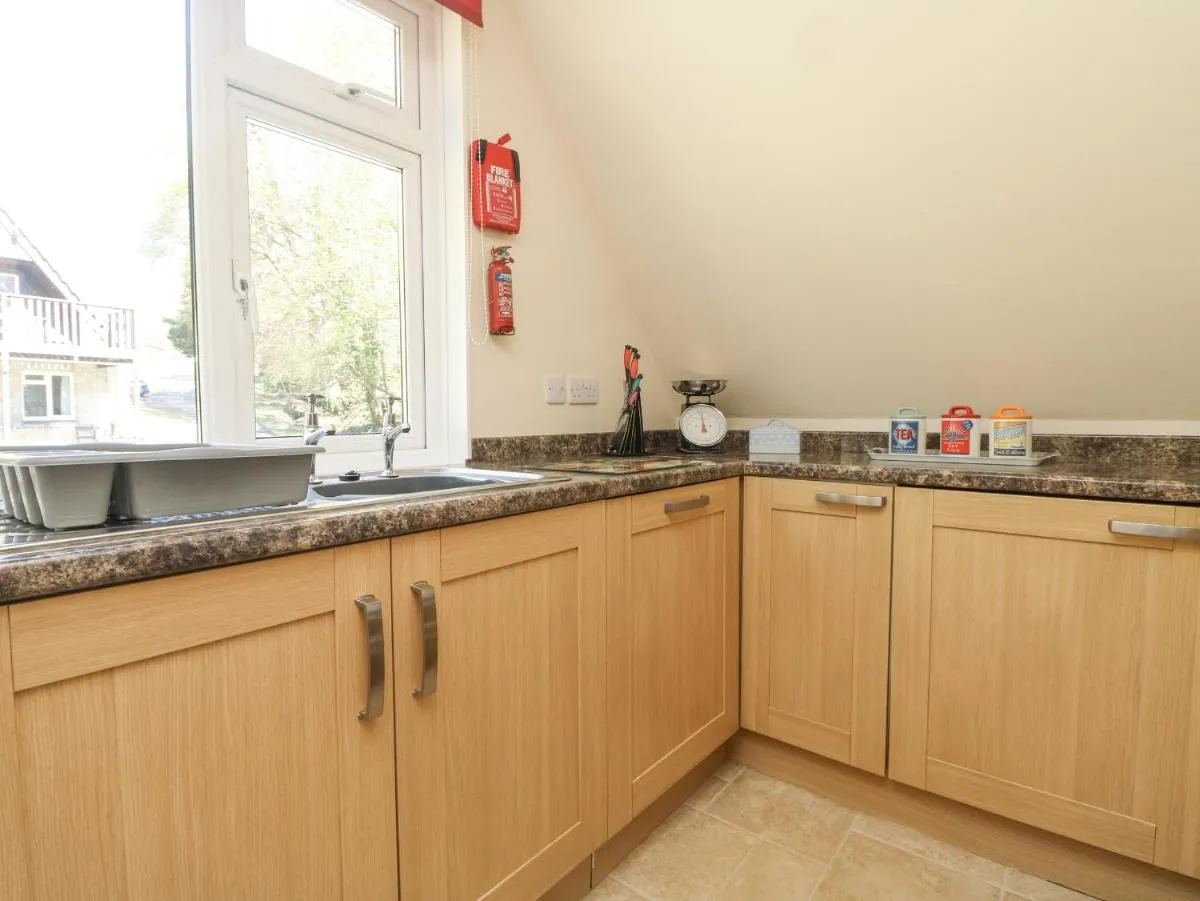Image 2 of Honeycombe Lodge