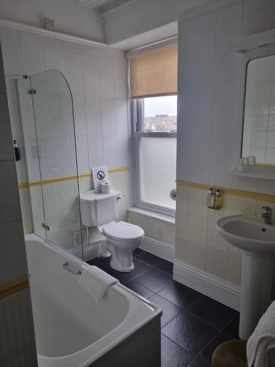 Image 3 of Hotel Penzance