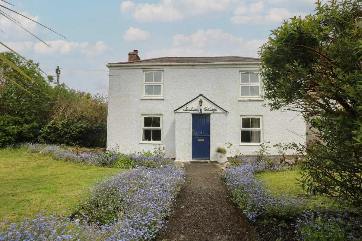 Image 5 of Incline Cottage