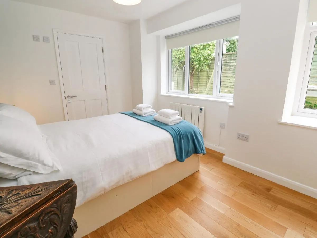 Image 6 of James’ Place