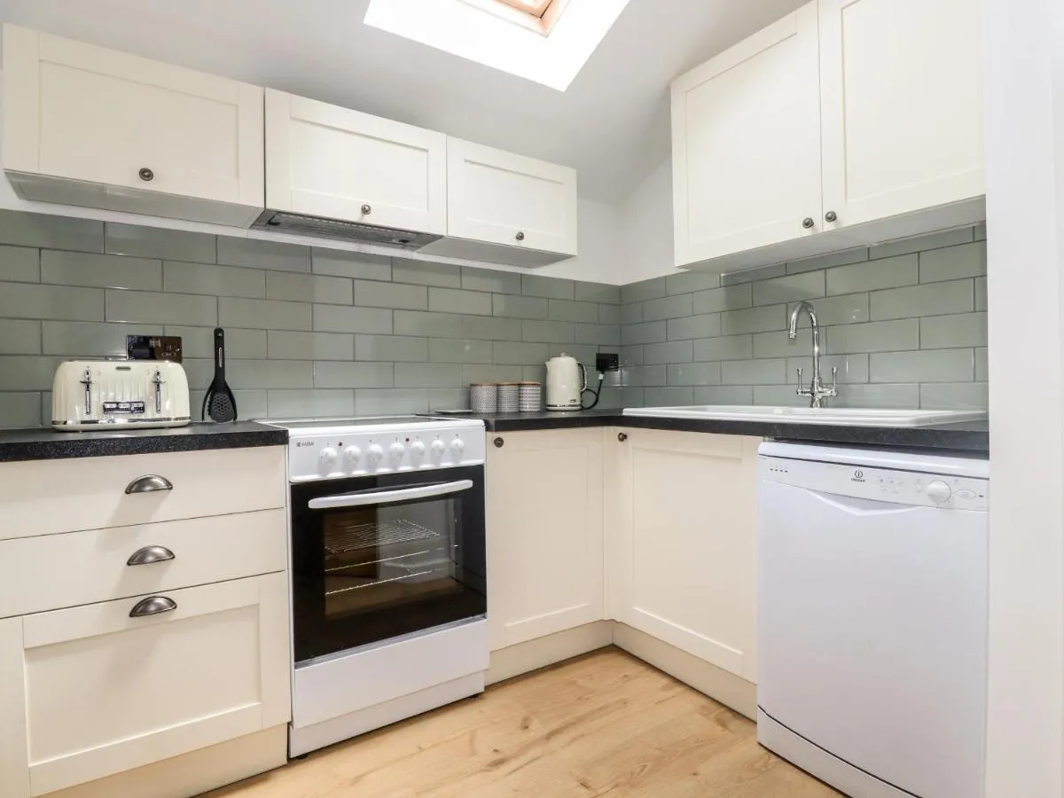 Image 3 of Kerslake Cottage