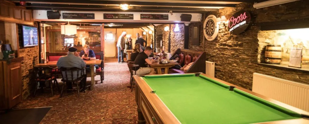 Image 3 of King Arthurs Arms