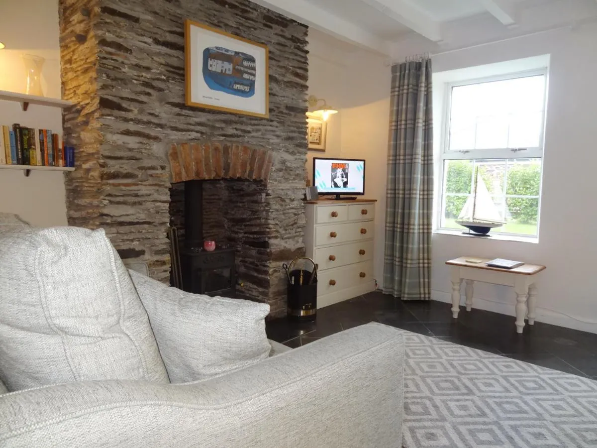Image 3 of Kingfisher Cottage