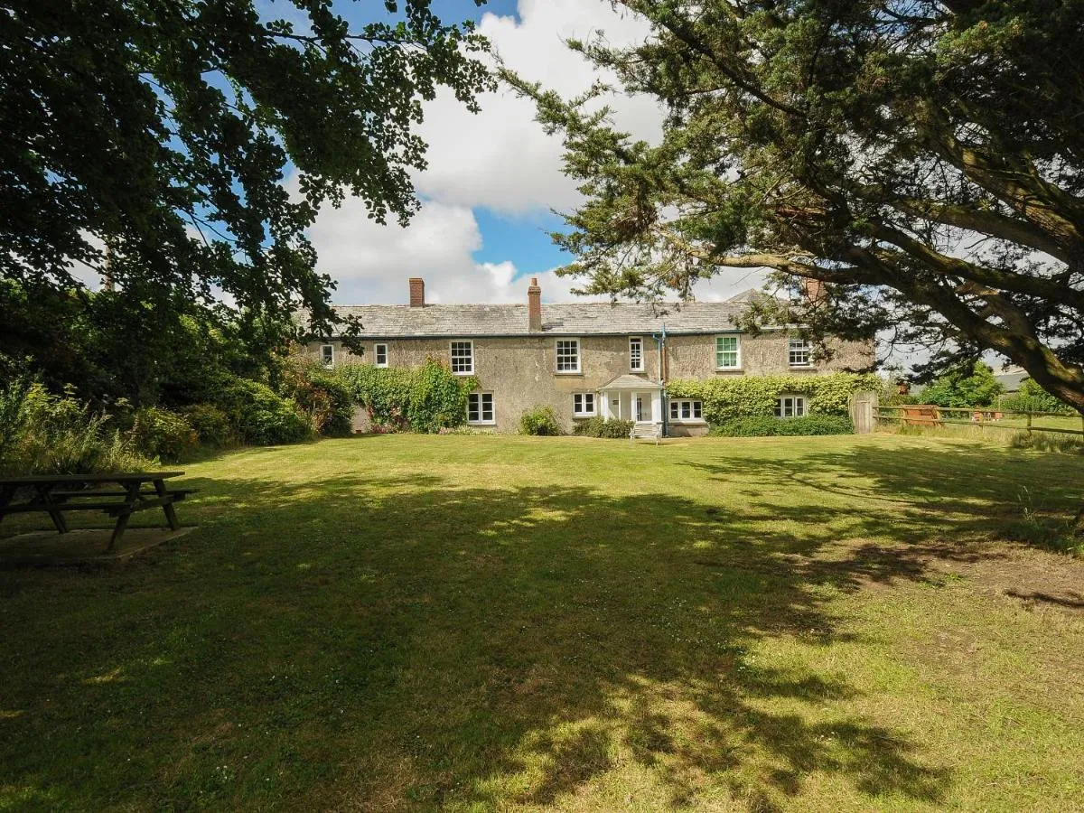 Image 5 of Lee Barton Farmhouse