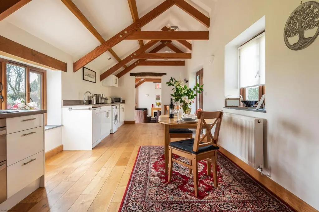 Image 2 of Linhay at East Trenean Farm -Luxury retreat for 2 with stunning rural views, private hot tub and EV charging