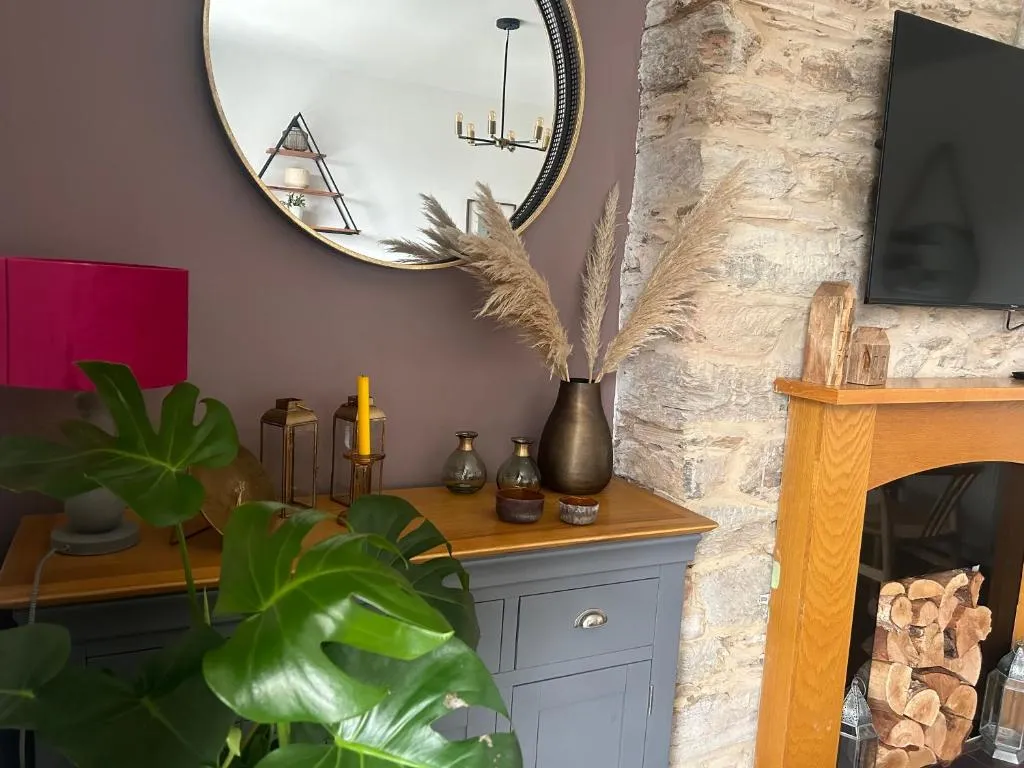 Image 5 of Lovely 1-bedroom serviced apartment in Falmouth