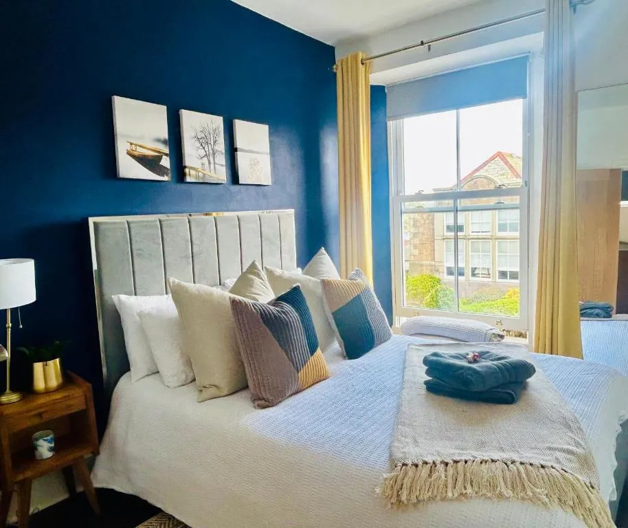 Image 6 of Lovely 1-bedroom serviced apartment in Falmouth