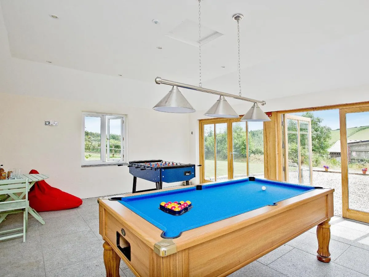 Image 4 of Lower Trevorder Barn-tt2