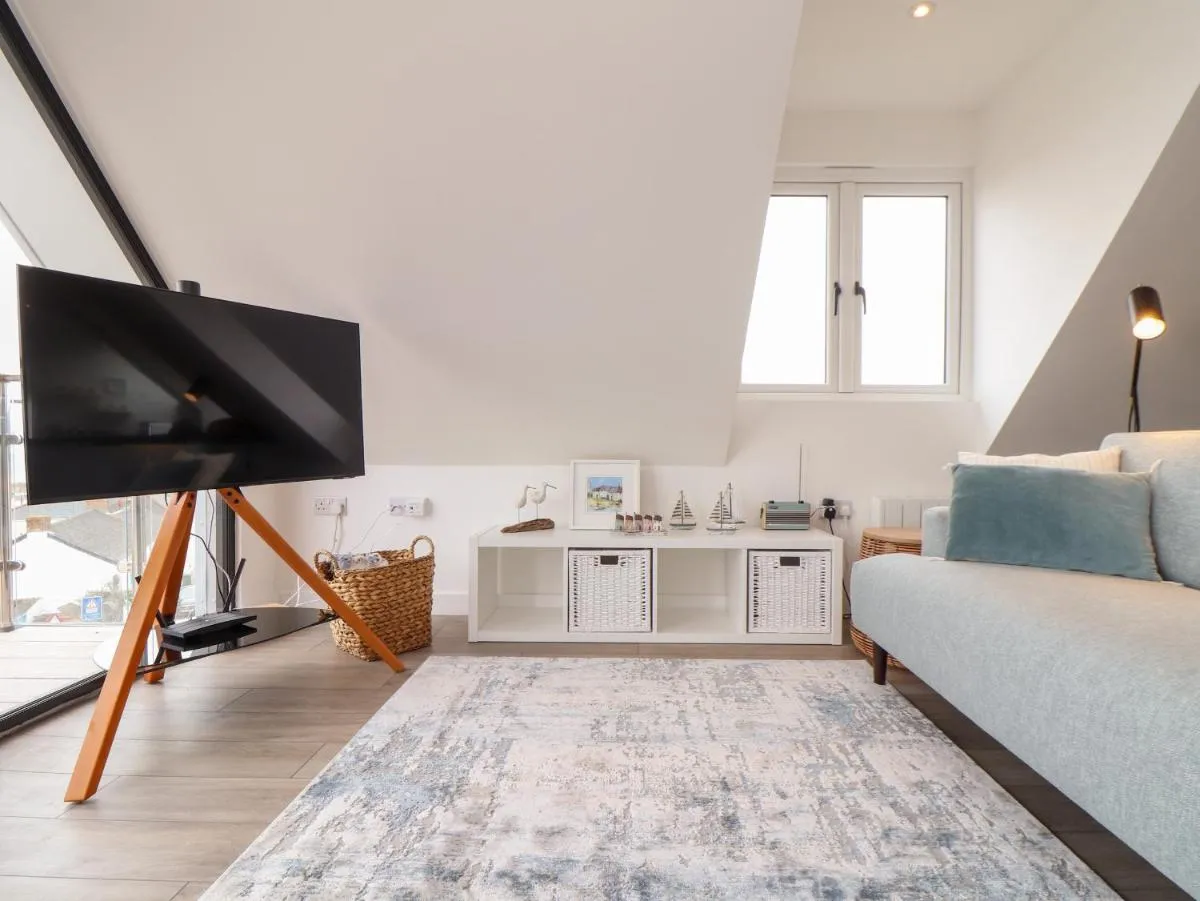 Image 4 of Marazion Attic