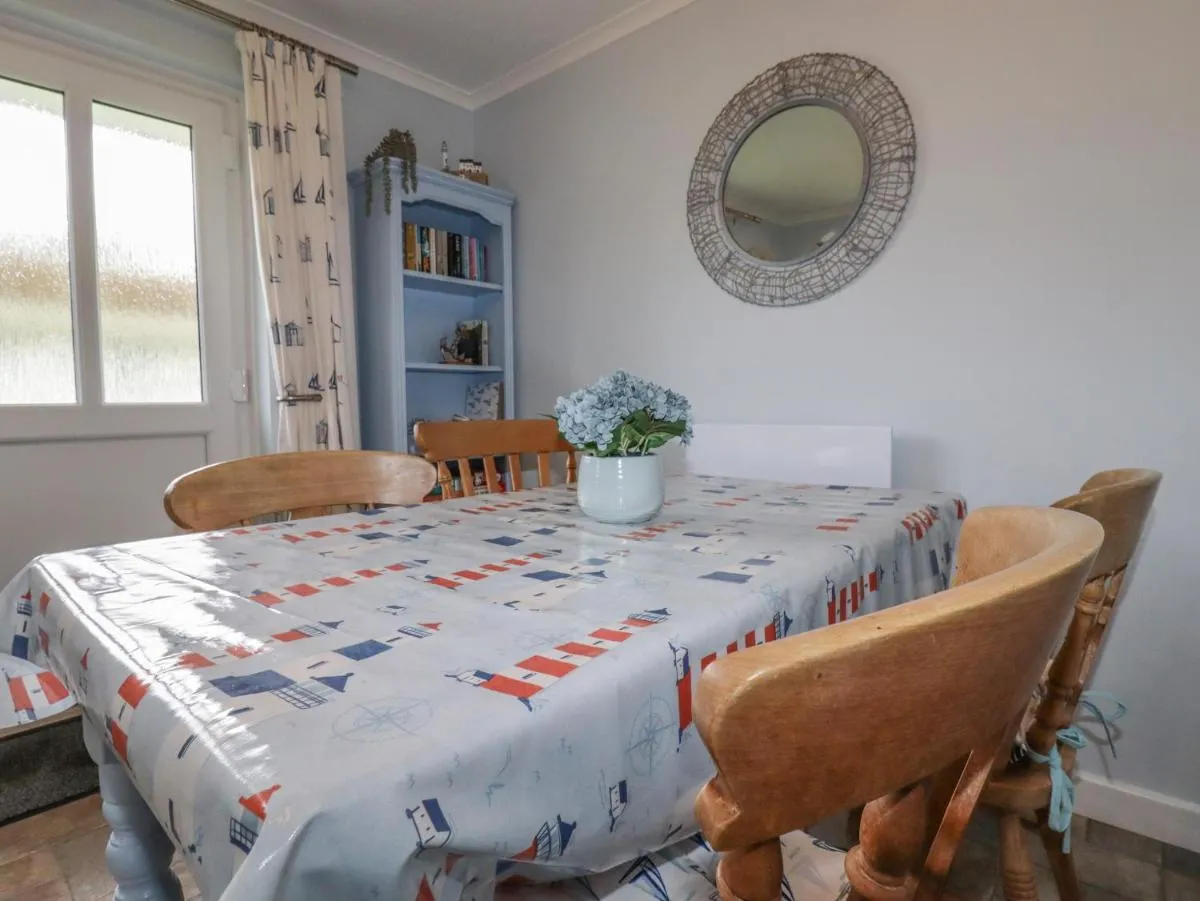 Image 5 of Merryfield Lodge