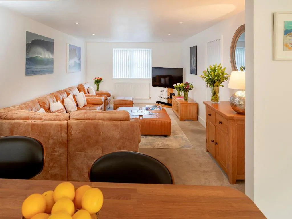 Image of New Detached 3 Bed Luxe House on Exclusive Private Estate Close to Coast . Sleeps 6