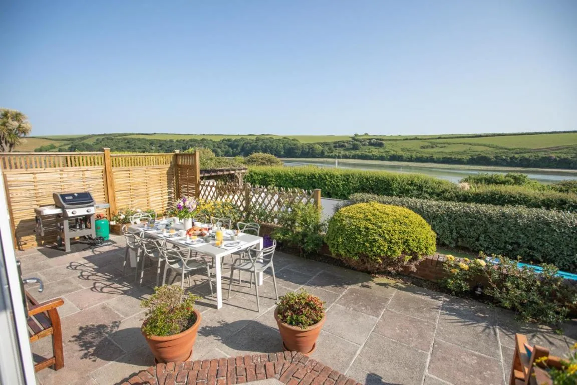 Image of Newquay Tamarisk Lodge on the Gannel
