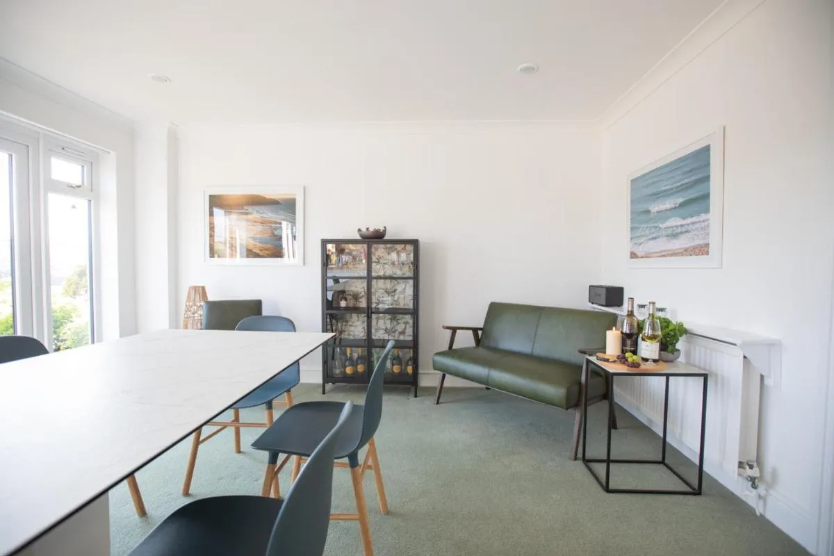 Image 3 of Newquay Tamarisk Lodge on the Gannel
