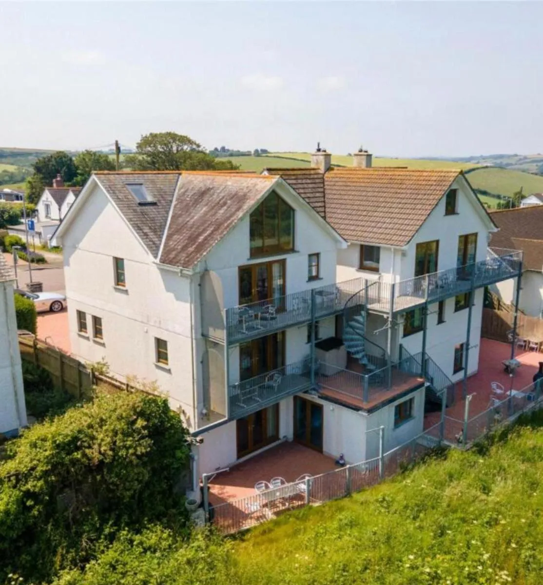 Image 4 of Orchard Manor