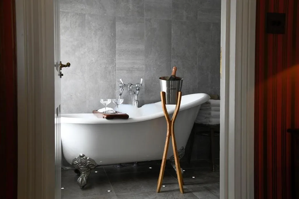 Image 2 of Padstow Townhouse
