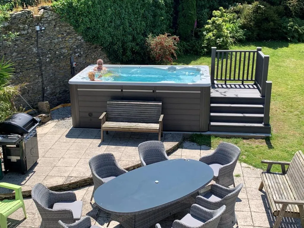 Image 2 of Polean Farm Cottages – With Free Animal Feeding and Pony Rides and Free Access to a Nearby Pool