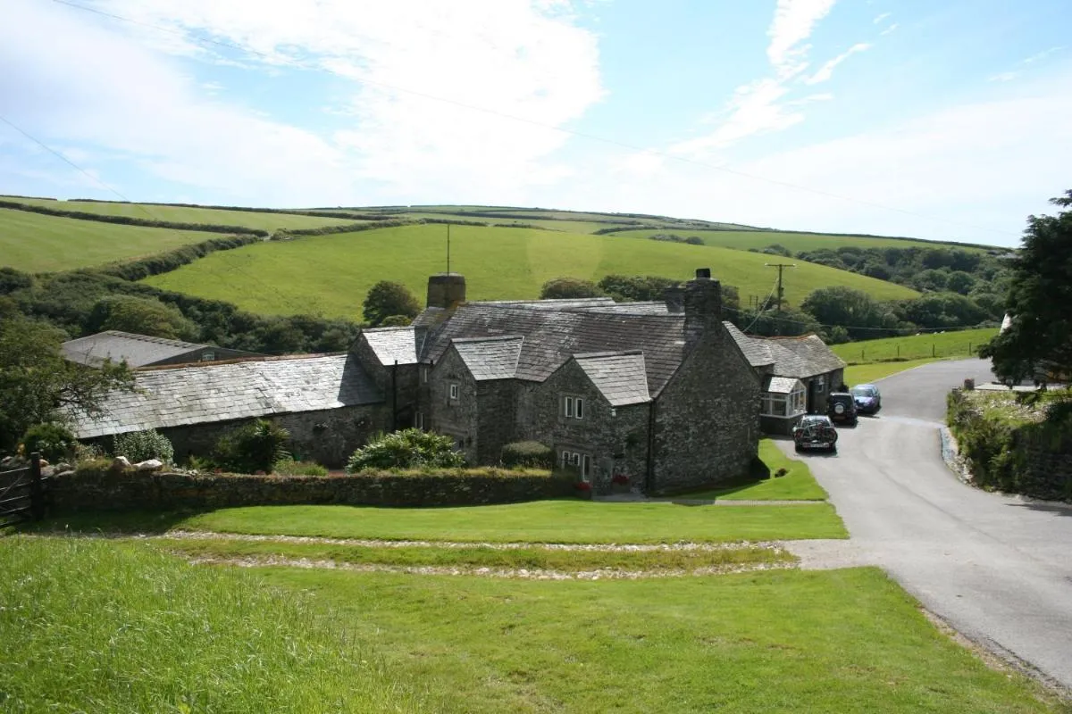 Image 5 of Reddivallen Farmhouse