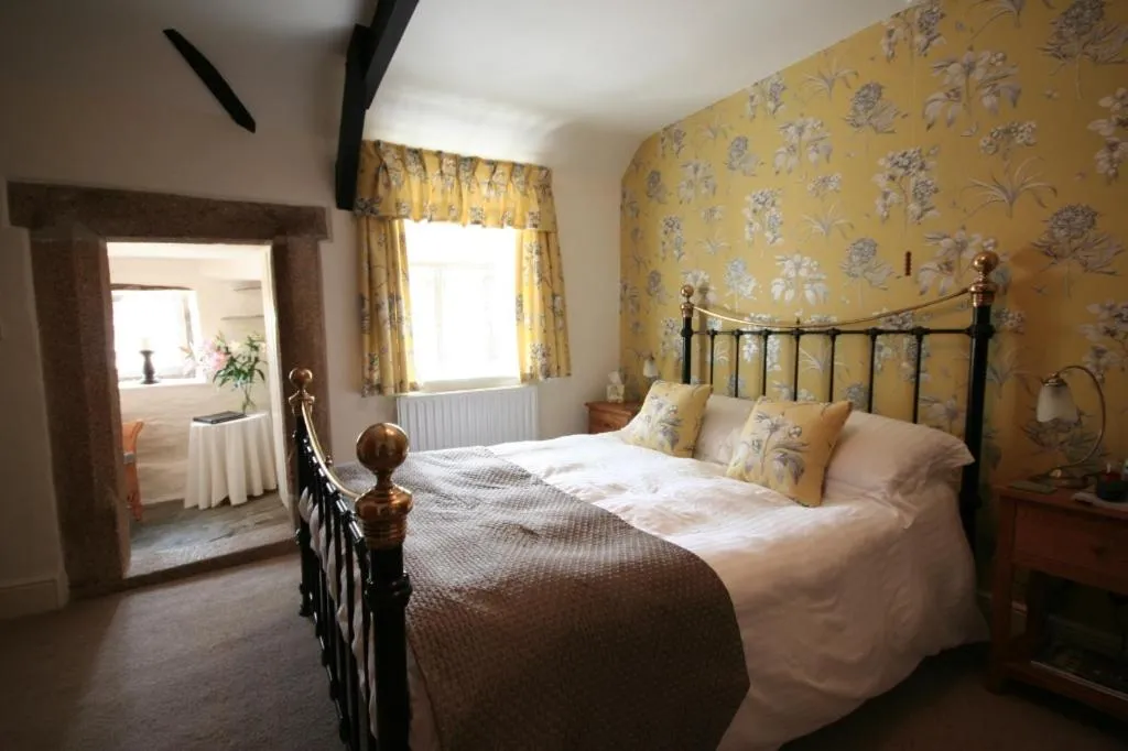 Image 1 of Reddivallen Farmhouse