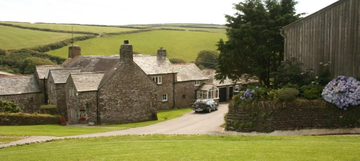 Image 2 of Reddivallen Farmhouse