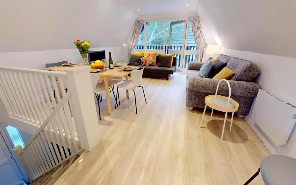 Image 3 of St Ives Bluebell Cottage