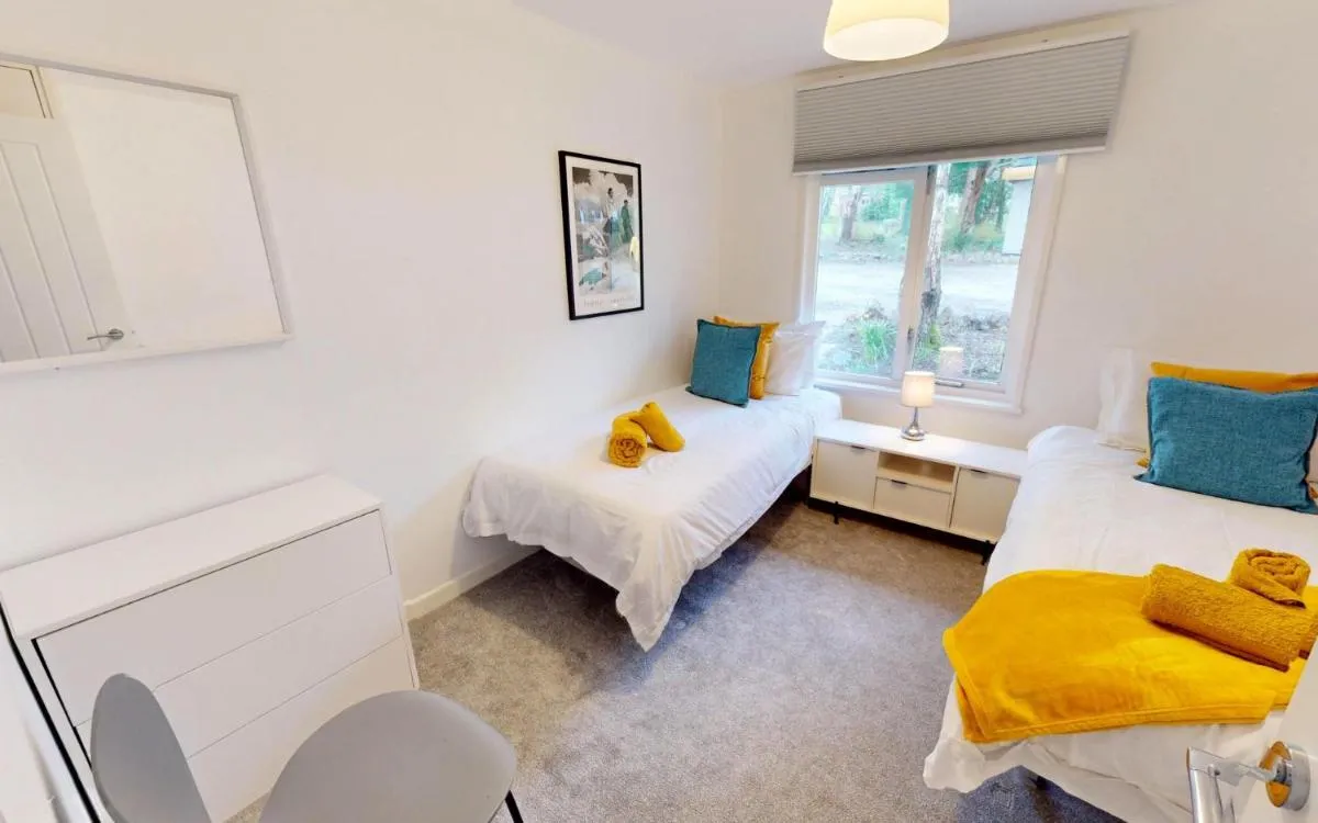 Image 1 of St Ives Bluebell Cottage
