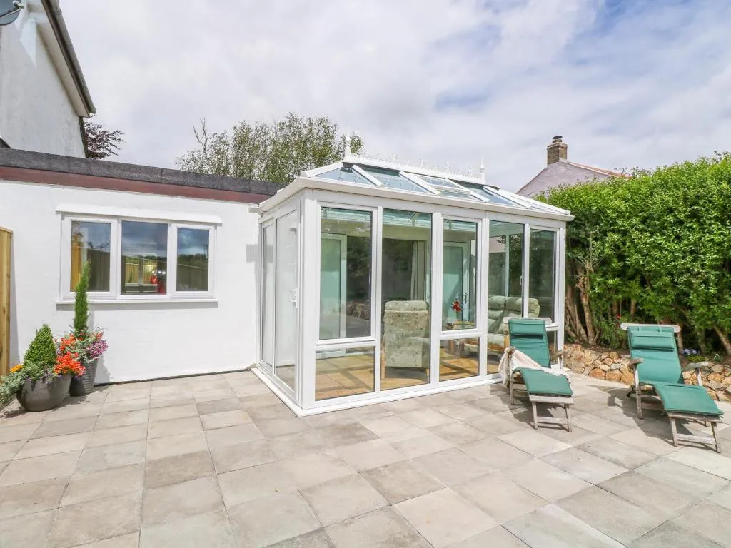 Image of Strawberries & Cream Retreat